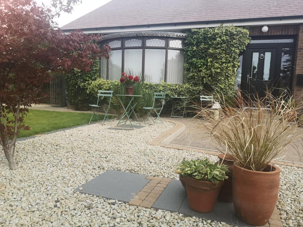 Barnescroft Hotel Kilkeel Exterior photo